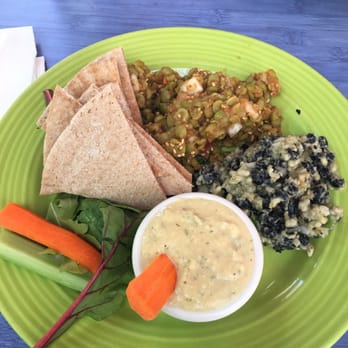 Desert Roots Kitchen - Hummus, Spicy Apple Split Peas, Cilanto Black beans - Vegan Near Me - Tempe, Arizona