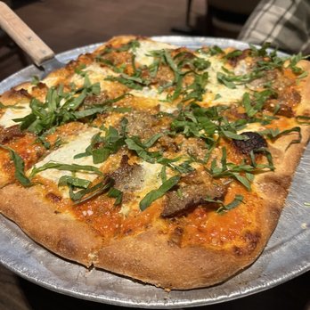Sal's Gilbert Pizza - Drunken Grandpa - Pizza Near Me - Gilbert, Arizona
