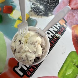 La Michoacana Antojitos Mexicanos - Oreo and Snickers ice cream