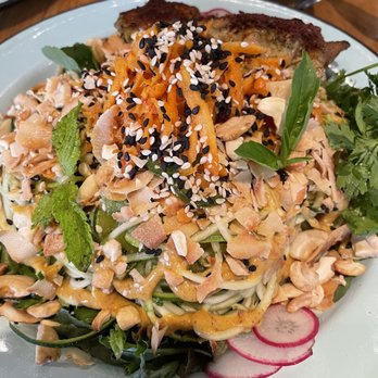 Pharm Table - Thai zucchini noodles - Cocktail Bars Near Me - San Antonio, Texas Pharm Table - Thai zucchini noodles - Cocktail Bars Near Me - San Antonio, Texas