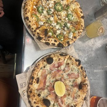 Cart-Driver Lohi - Clam and market pizza - Pizza Near Me - Denver, Colorado