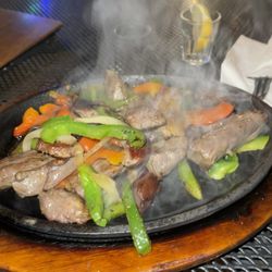 Mariachis Tequileria & Restaurant - Steak fajita