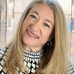 Michelle Renee Sanchez, Realty One of New Mexico