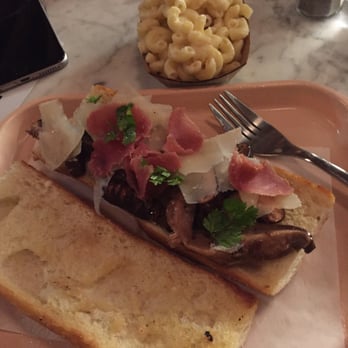 The Vandal - Shiitake sandwich and Mac n cheese. - Wine Bars Near Me - Pittsburgh, Pennsylvania The Vandal - Shiitake sandwich and Mac n cheese. - Wine Bars Near Me - Pittsburgh, Pennsylvania