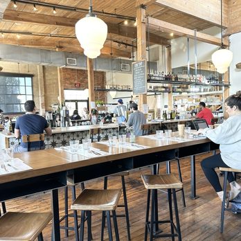 Frothy Monkey - Dining area - Coffee & Tea Near Me - Nashville, Tennessee