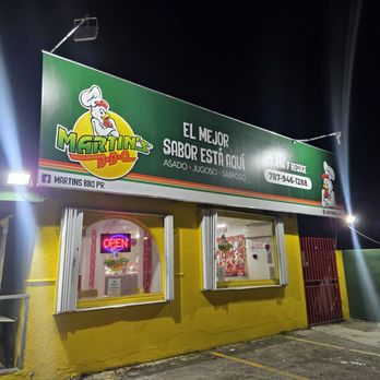 Martin's BBQ - Barbeque Near Me - Carolina, Puerto Rico
