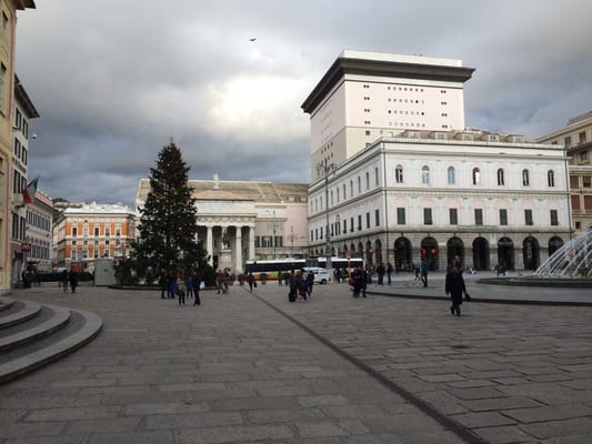 Piazza De Ferrari by null