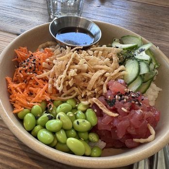 Malibu Farm - Ahi Tuna Bowl - Breakfast & Brunch Near Me - San Diego, California
