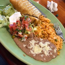 a plate of mexican food