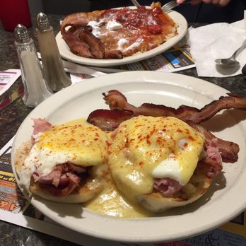 Andy's Downtown Diner - Diners Near Me - Escanaba, Michigan