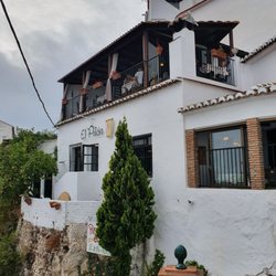 El Pilon - Buitenkant restaurant