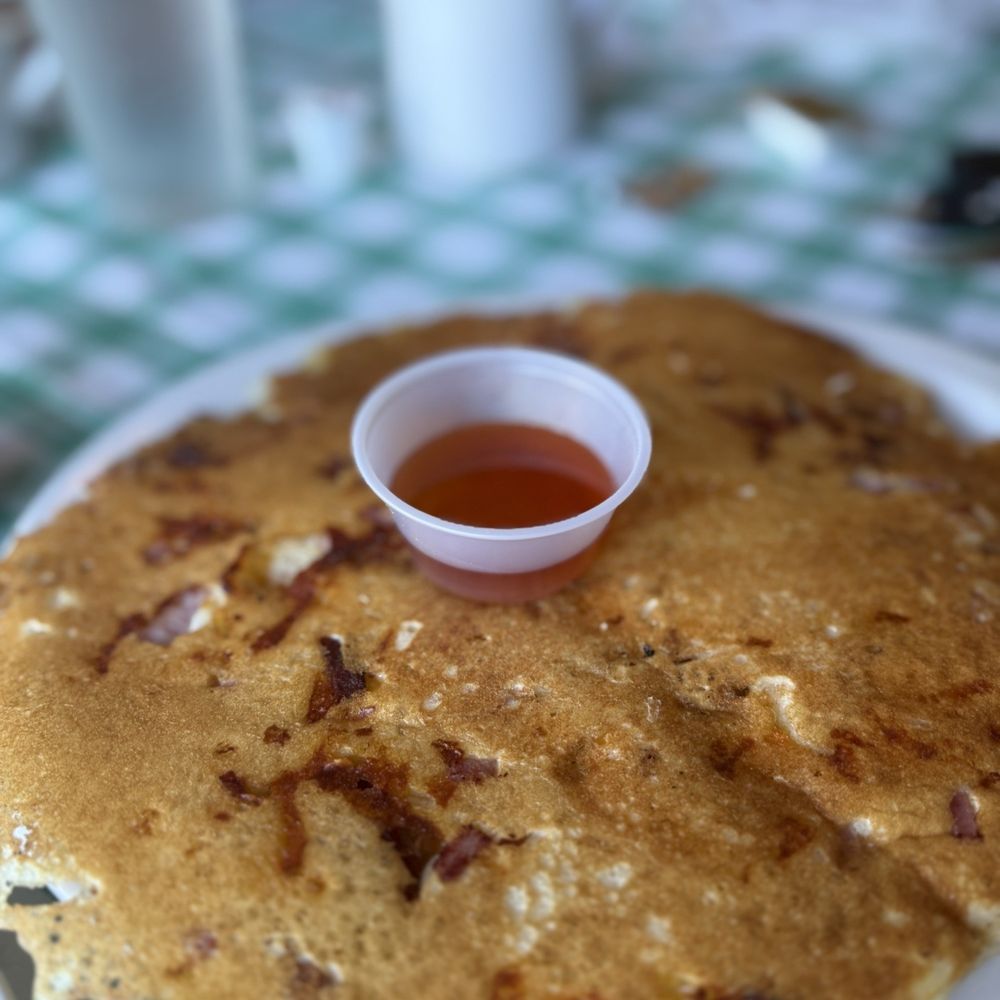 Lisa's Radial Cafe - Breakfast & Brunch Near Me - Omaha, Nebraska Lisa's Radial Cafe - Breakfast & Brunch Near Me - Omaha, Nebraska