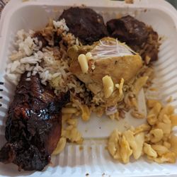 Jamaica Breeze Buffet - FYI if you put a piece of oxtail in your meal and you'll be charged the $10 plus oxtail meal price