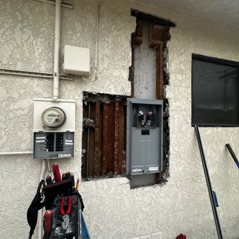 Electrical Current Solutions - An upgrade from a 100amp to a 200amp Flush mount meter panel - Electricians Near Me Electrical Current Solutions - An upgrade from a 100amp to a 200amp Flush mount meter panel - Electricians Near Me