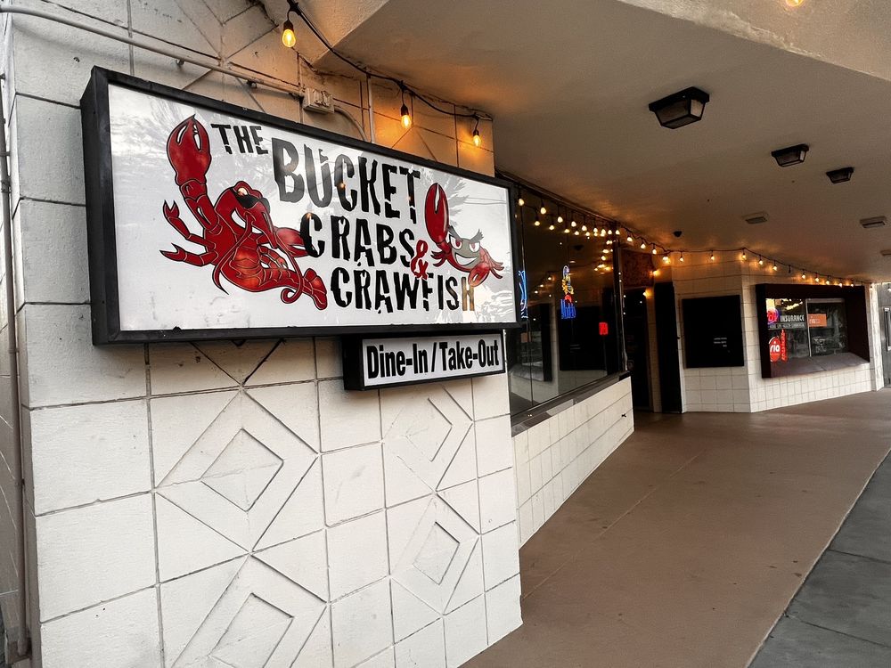 The Bucket Crab & Crawfish