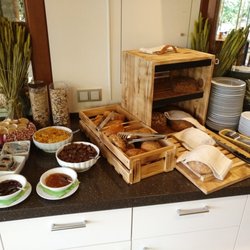 Restaurant H+ Hotel - Sonntagsbrunchbuffet - Frühstücksteil