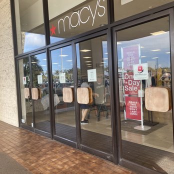 Windward Mall - We entered through the Macy's - Shopping Centers Near Me - Kaneohe, Hawaii Windward Mall - We entered through the Macy's - Shopping Centers Near Me - Kaneohe, Hawaii
