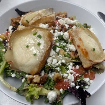 Madeleine Cafe & Bakery - La goat cheese salad - Breakfast & Brunch Near Me - Solana Beach, California Madeleine Cafe & Bakery - La goat cheese salad - Breakfast & Brunch Near Me - Solana Beach, California