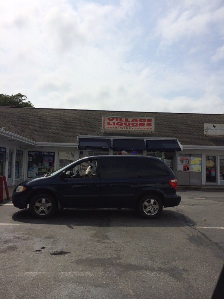 Finley's Village Liquors Logo