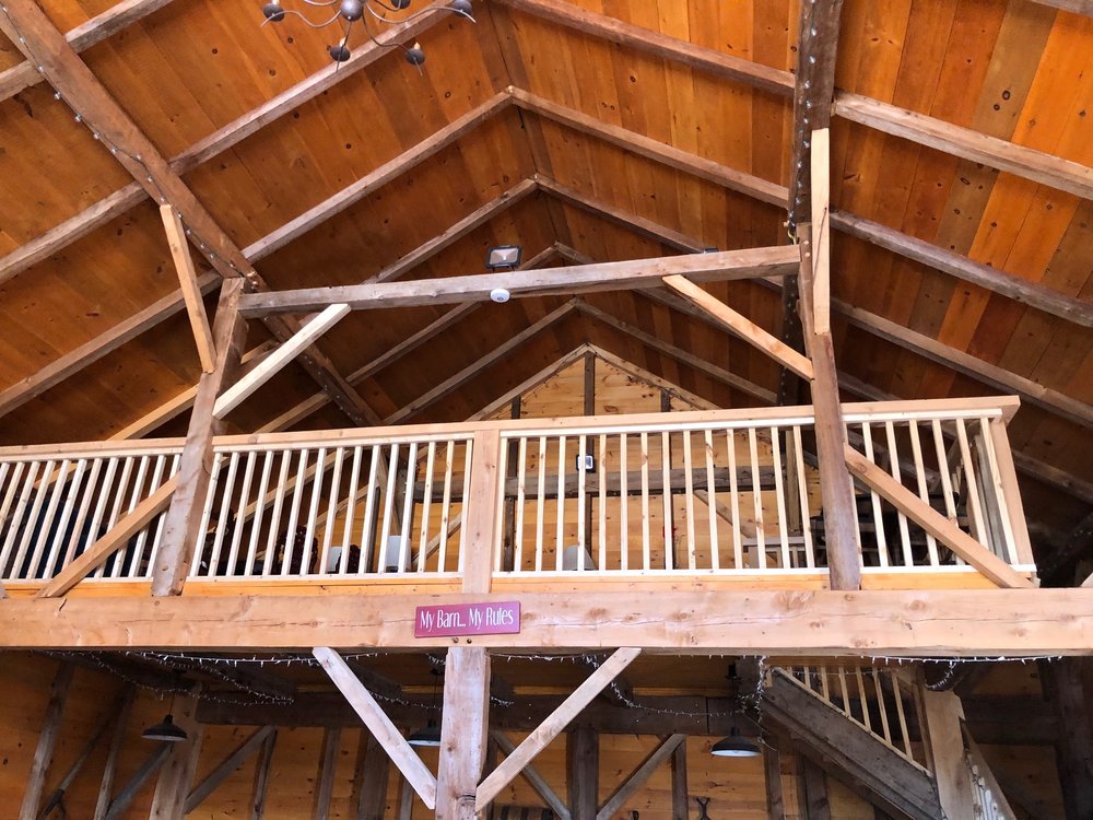 MARIAVILLE LAKEVIEW BARN Updated August 2024 14 Photos 216 Batter