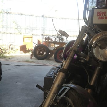 Terry's Burnet Road Inspection - The view from the bench - Auto Repair Near Me - Austin, Texas Terry's Burnet Road Inspection - The view from the bench - Auto Repair Near Me - Austin, Texas