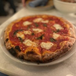 Popolari - Margherita Pizza - we asked for extra cheese after seeing someone's pie come out. Do you see extra cheese?