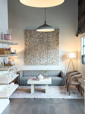 Urban Waxx - Northwest 18th