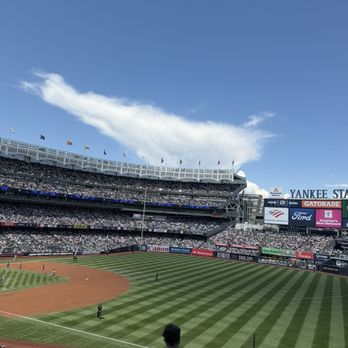 Yankee Stadium - Stadiums & Arenas Near Me - Bronx, New York