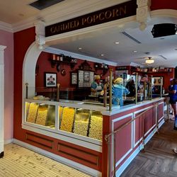 Main Street Confectionery - Popcorn stand