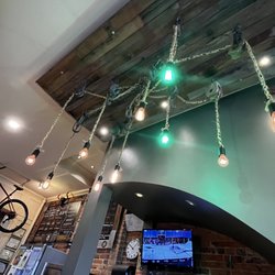 Double Shot Cyclery - Inside