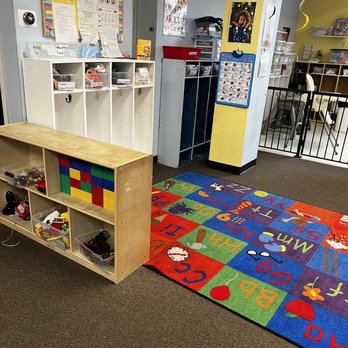 Lil' Scholars Learning Center - Child Care & Day Care Near Me - Chicago, Illinois Lil' Scholars Learning Center - Child Care & Day Care Near Me - Chicago, Illinois