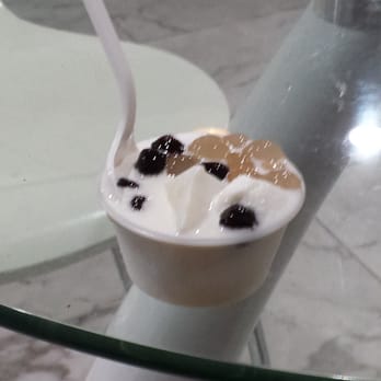 Meow Tea - Sample of fresh ice milk with pearls and milk pudding. - Asian Fusion Near Me - San Jose, California Meow Tea - Sample of fresh ice milk with pearls and milk pudding. - Asian Fusion Near Me - San Jose, California