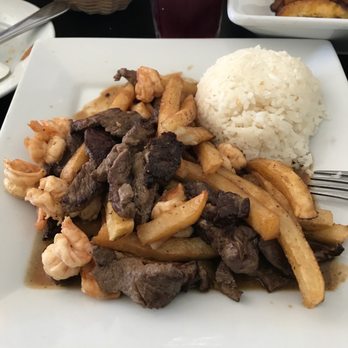 Mamita Peruvian Restaurant - Mar y Tierra - Carne con Camarón - Peruvian Near Me - Glendale, California Mamita Peruvian Restaurant - Mar y Tierra - Carne con Camarón - Peruvian Near Me - Glendale, California