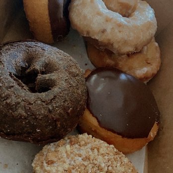 Gurnee Donuts - Donuts Near Me - Gurnee, Illinois