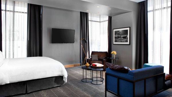 Renaissance Reno Downtown Hotel & Spa by null
