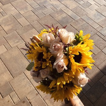 Seaside Flowers - Florists Near Me - Oceanside, California