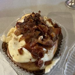 Black Pepper Bacon Maple Glaze Roll