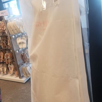 David's Bridal - Pick up - Bridal Near Me - Hampton, Virginia David's Bridal - Pick up - Bridal Near Me - Hampton, Virginia