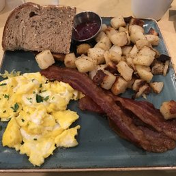 The traditional breakfast was very good! The traditional breakfast was very good!