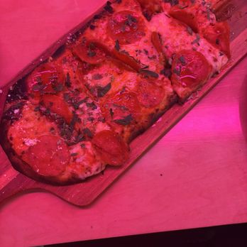 General Admission - Honey Pepperoni Pizza - Beer Bar Near Me - Los Angeles, California General Admission - Honey Pepperoni Pizza - Beer Bar Near Me - Los Angeles, California