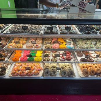 Hurts Donut - Donuts Near Me - Plantation, Florida
