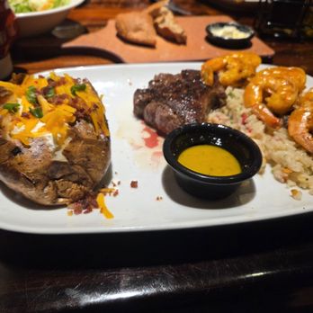 LongHorn Steakhouse - 6 Oz Renegade Sirloin and rack of shrimp - Steakhouses Near Me - Tampa, Florida LongHorn Steakhouse - 6 Oz Renegade Sirloin and rack of shrimp - Steakhouses Near Me - Tampa, Florida