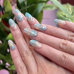 Violet Pretty Salon - Nails gel x design