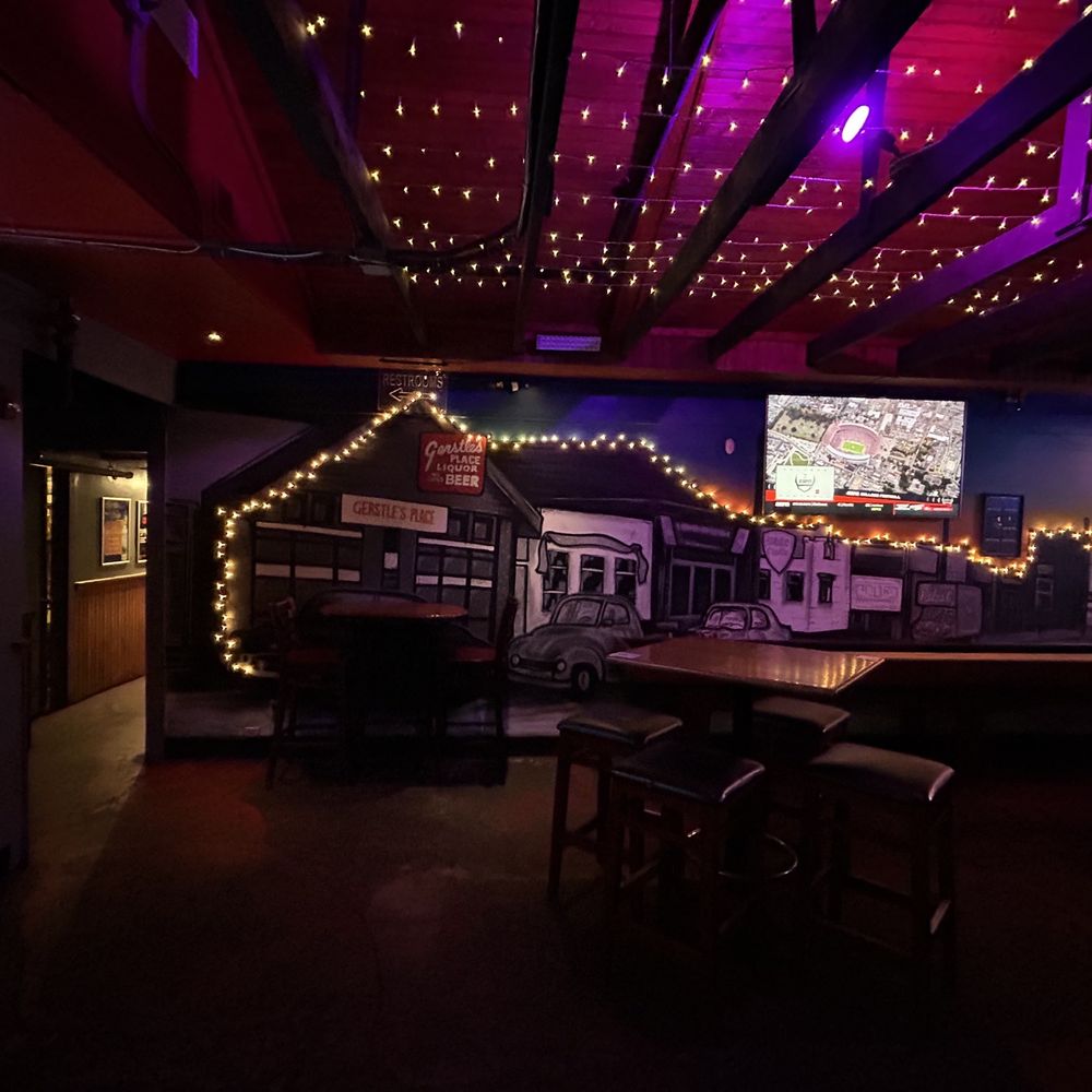 Gerstle's Place - a bar with a pool table - Bars Near Me - Louisville, Kentucky