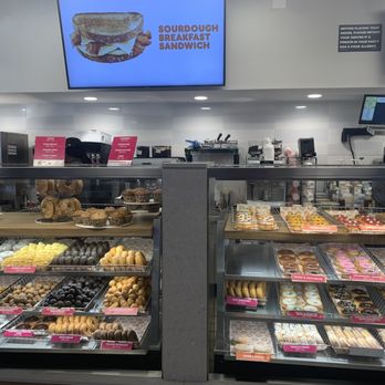 Dunkin' - Well-stocked Dunkin' Donuts - Donuts Near Me - Fort Lauderdale, Florida Dunkin' - Well-stocked Dunkin' Donuts - Donuts Near Me - Fort Lauderdale, Florida