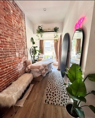 Life Design Salon Suites