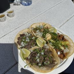 4 tacos. 4 tacos.