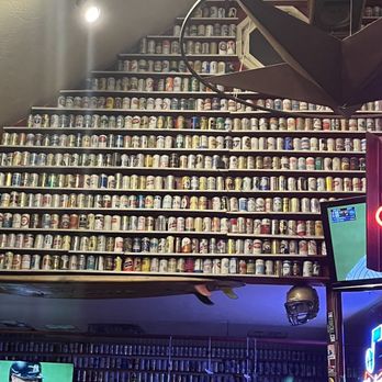 Davanza's - Yeah, more beer cans! - Pizza Near Me - Park City, Utah Davanza's - Yeah, more beer cans! - Pizza Near Me - Park City, Utah