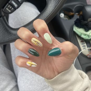 Crystal Nails & Spa - Nail Salons Near Me - Antioch, Illinois Crystal Nails & Spa - Nail Salons Near Me - Antioch, Illinois