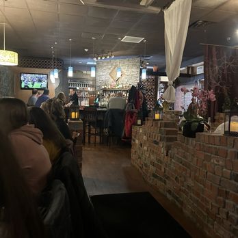 Prosecco Italian Restaurant - Bar and seating area - Italian Near Me - Farmington, New York Prosecco Italian Restaurant - Bar and seating area - Italian Near Me - Farmington, New York